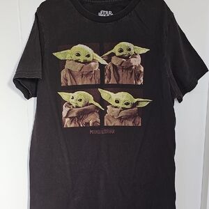 Star Wars Mandalorian Baby Yoda Black T-Shirt Sz S